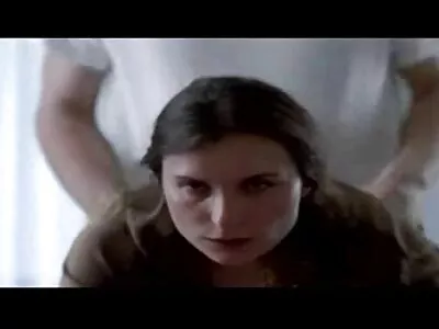 वेबकॅम जोडप्याला पोझ करायला आवडते
