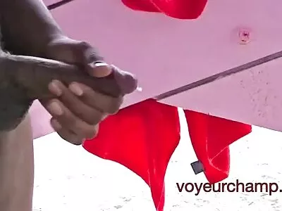 Milf एक मसाज टेबल वर fucked