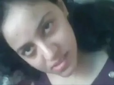 आशियाई मुलींना जंगली सेक्स करायला आवडते